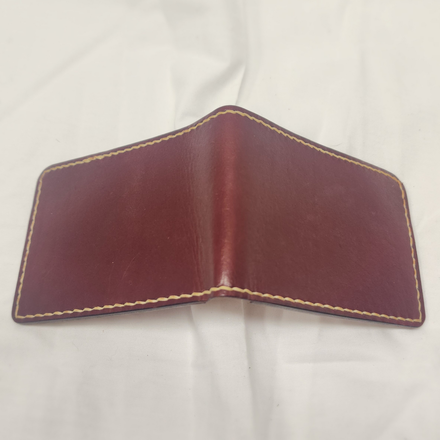 Minimalist Bifold - 2 card pockets
