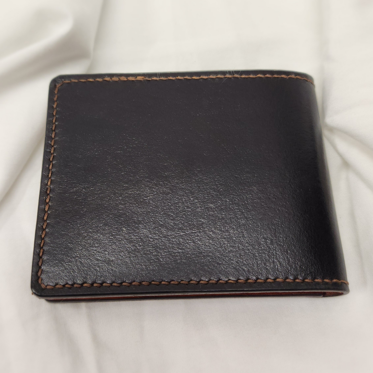 Bifold Wallet with 6 Card Slots