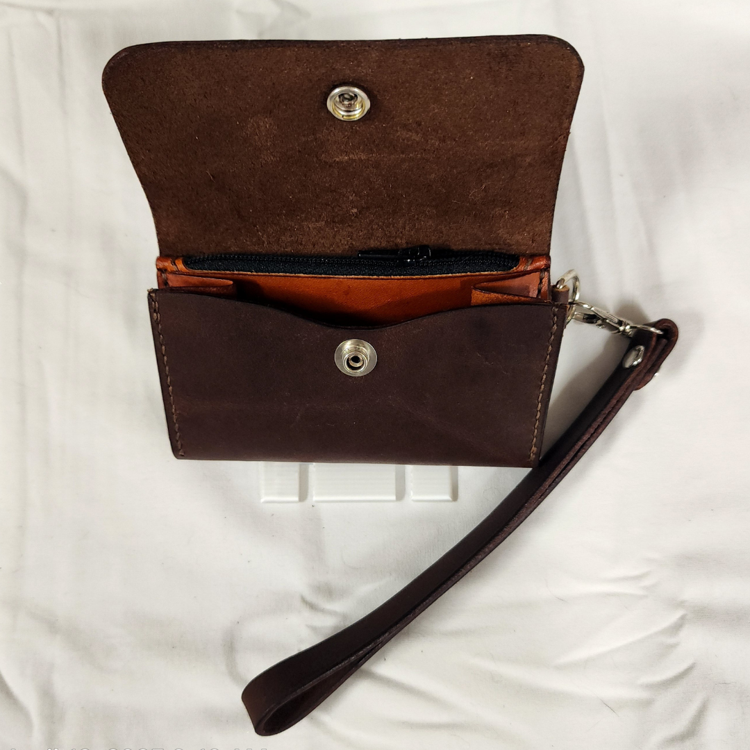 The Suzanne Clutch