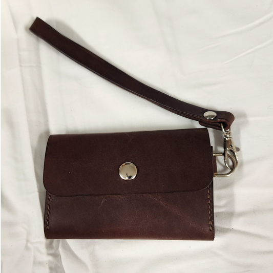 The Suzanne Clutch